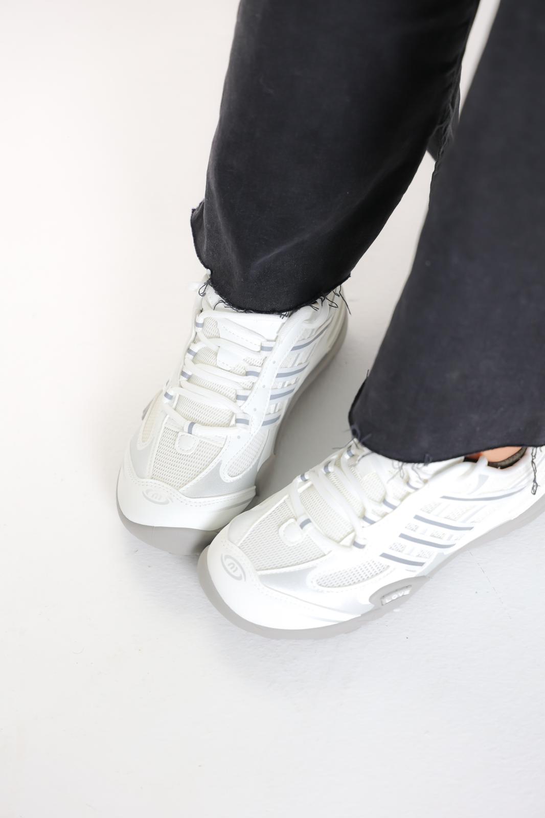 adidas gazelle silver green womens adidas Mens White Yung-96 Shoes Size 12