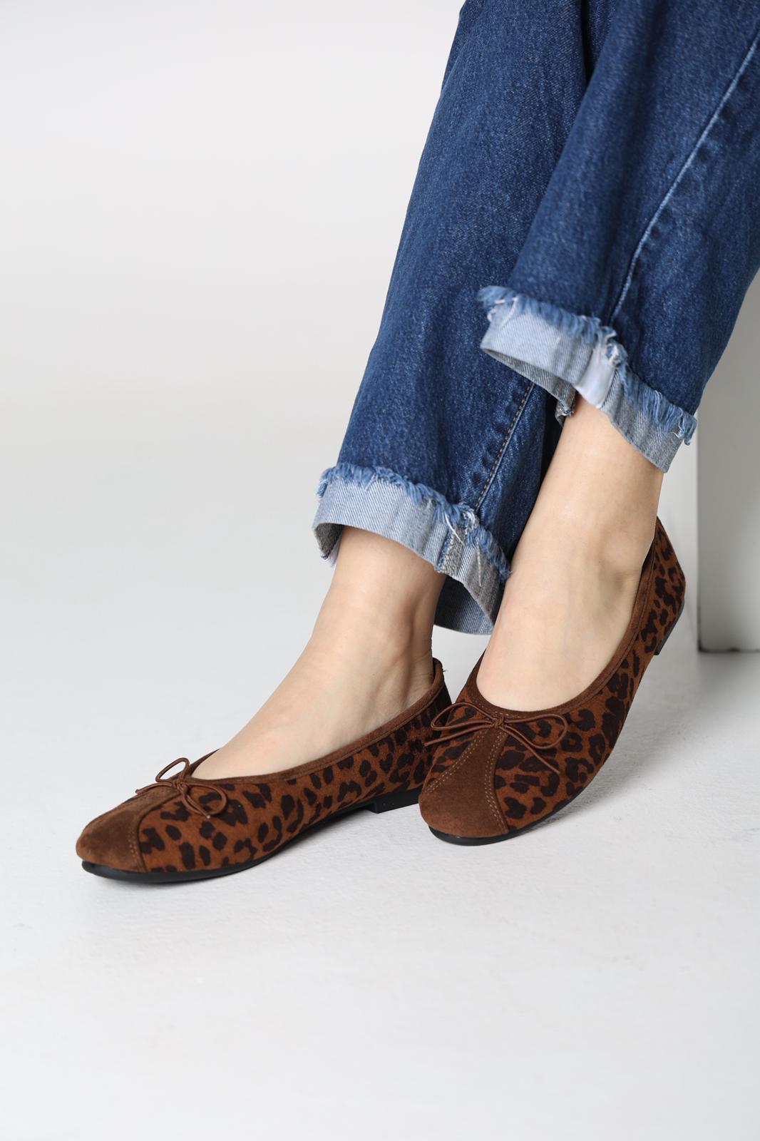 باليرينا جلد النمر